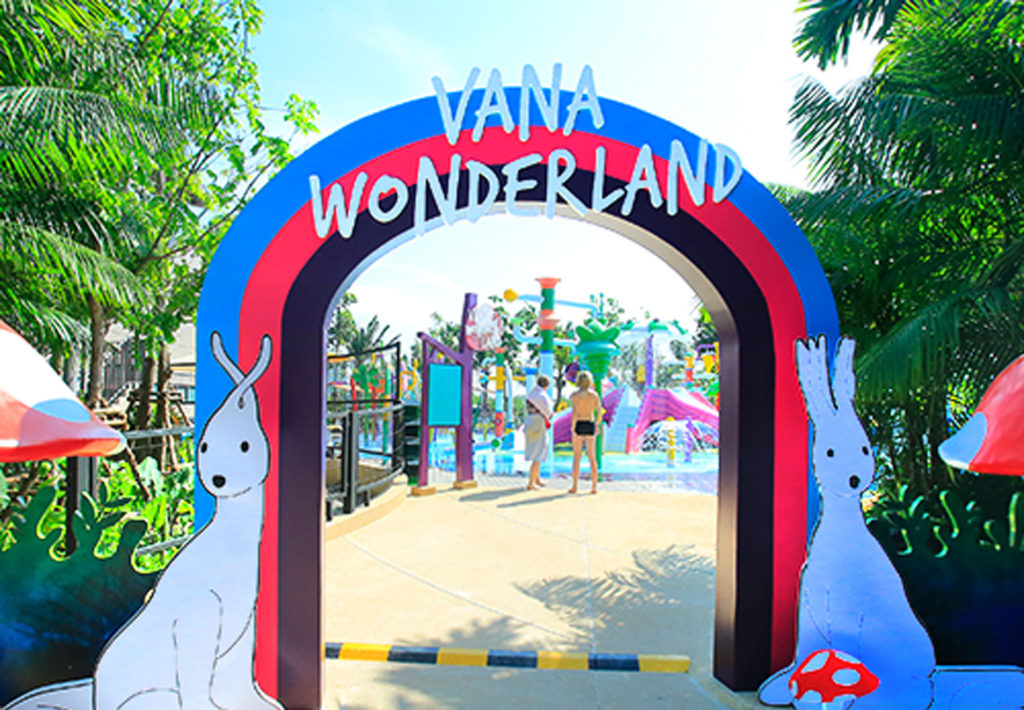 wonderland-2